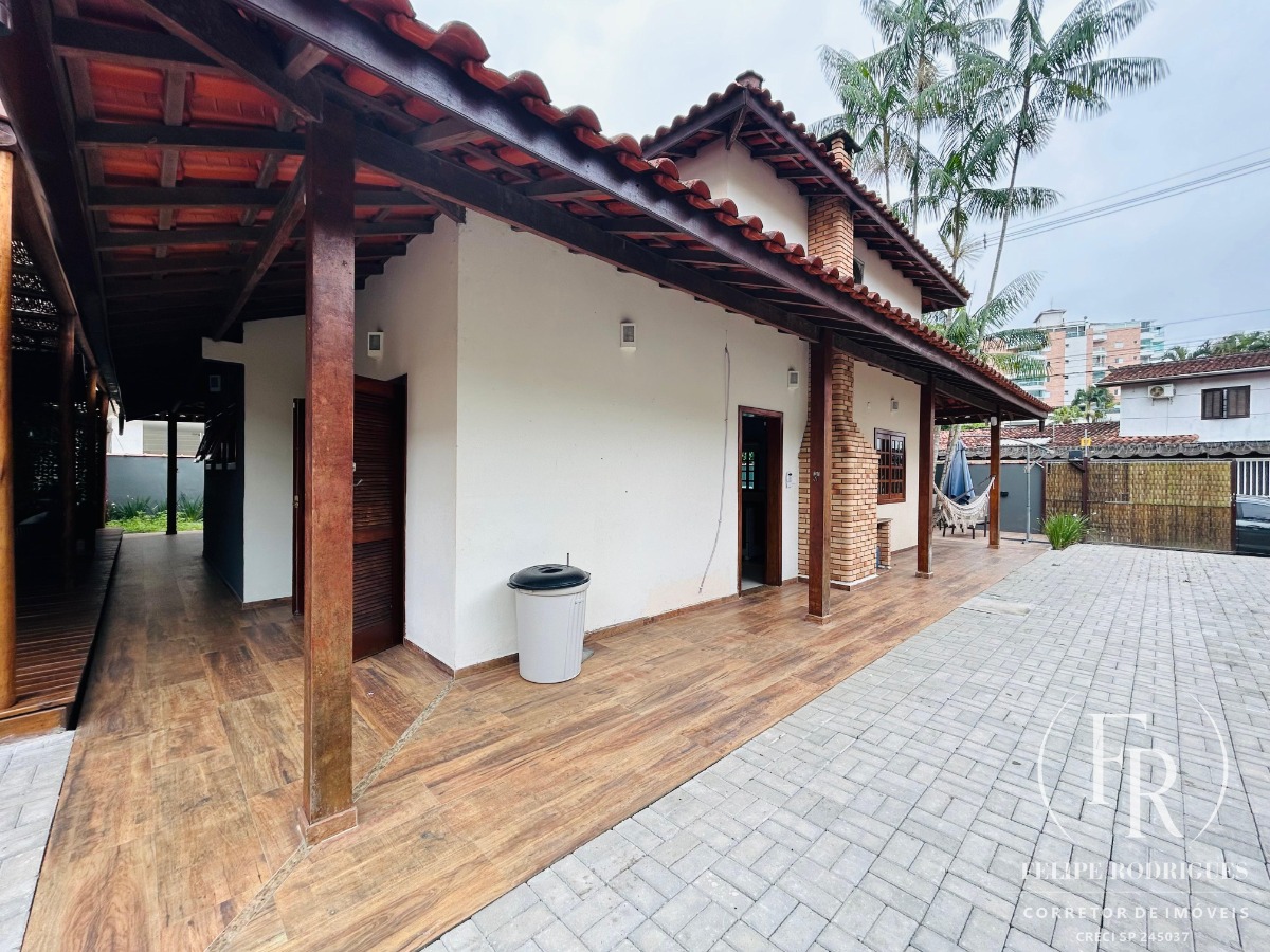 Casa, 5 quartos, 300 m² - Foto 27