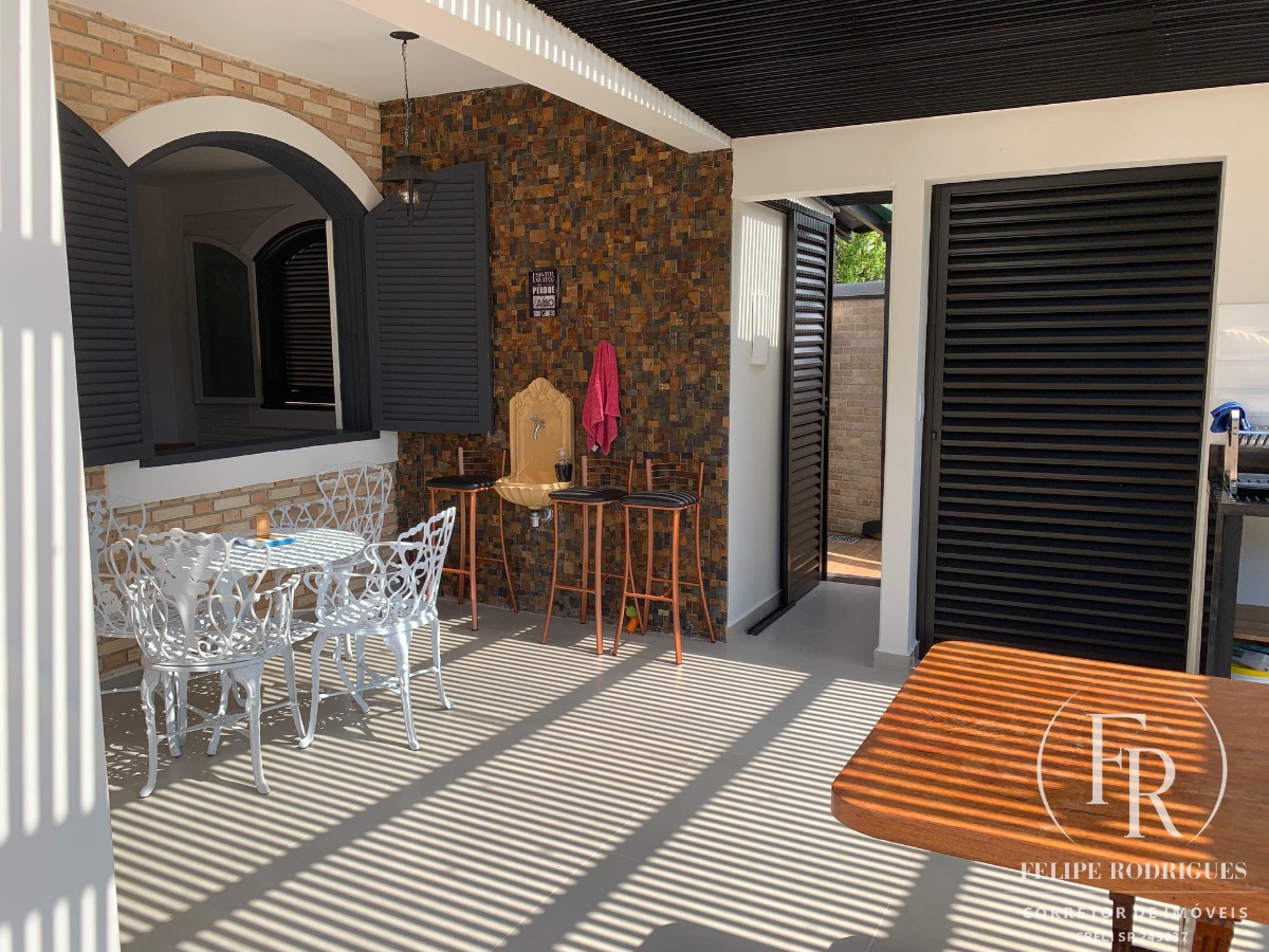 Casa, 5 quartos, 250 m² - Foto 4